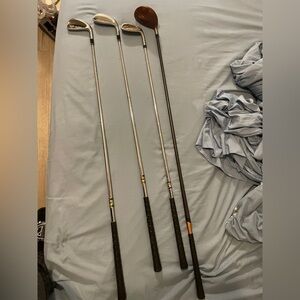 Black Golf Club Set 4